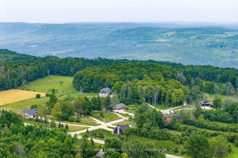 104 Butternut Crt, Grey Highlands, N0C 1H0 | Image 2