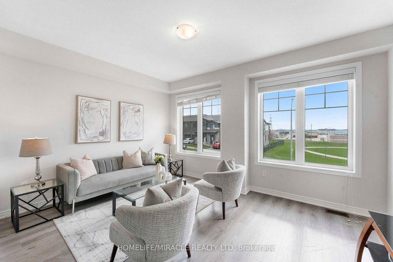 50 Hollywood Crt, Cambridge, N1R 0C7 | Image 2