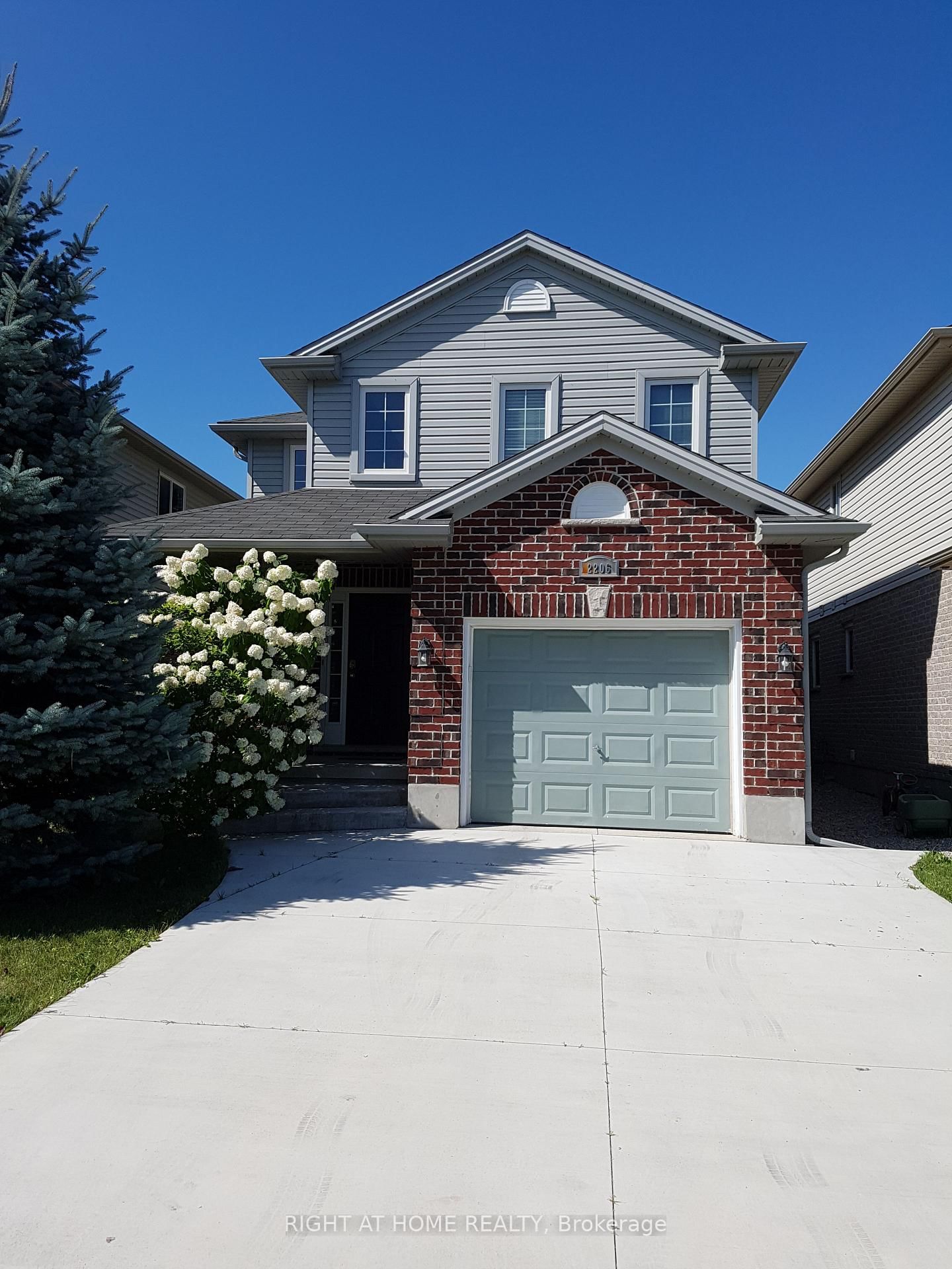 2206 Coronation Drive