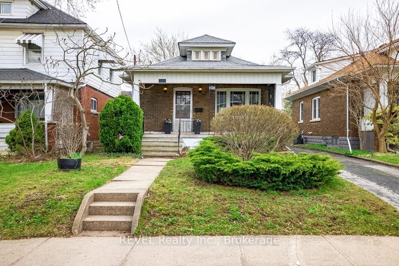 5176 Willmott St, Niagara Falls, L2E 2A5 | Image 3