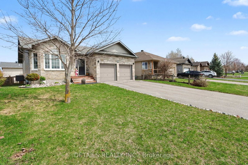 139 Raina Way, North Grenville, K0G 1J0 | Image 2