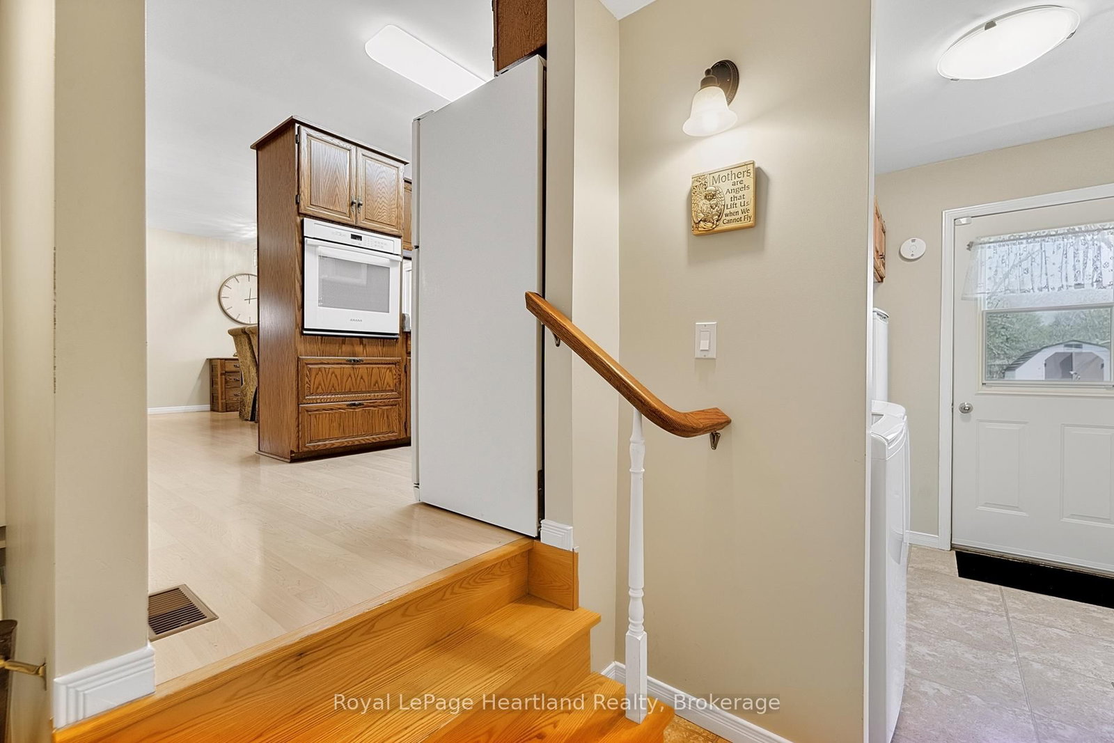 106 Oxford Street - Photo 24