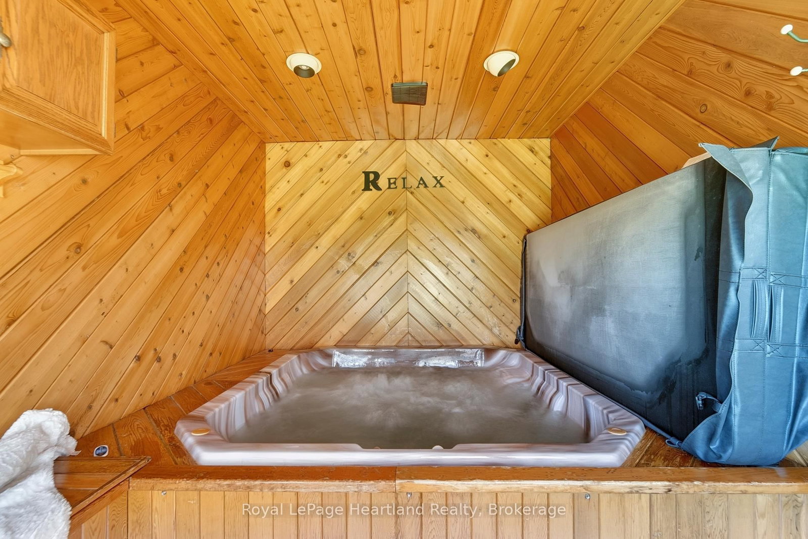 106 Oxford Street - Photo 28