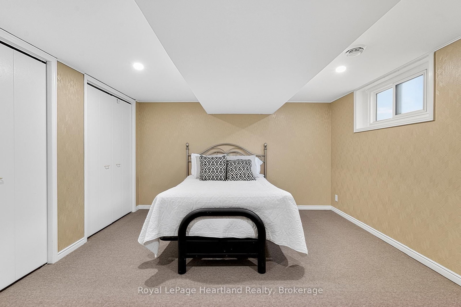 106 Oxford Street - Photo 38