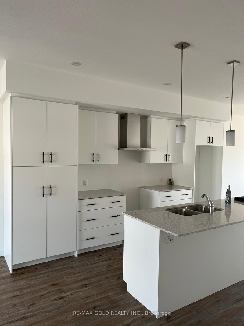 28 Lily Lane, Guelph, N1L 0R2 | Image 2