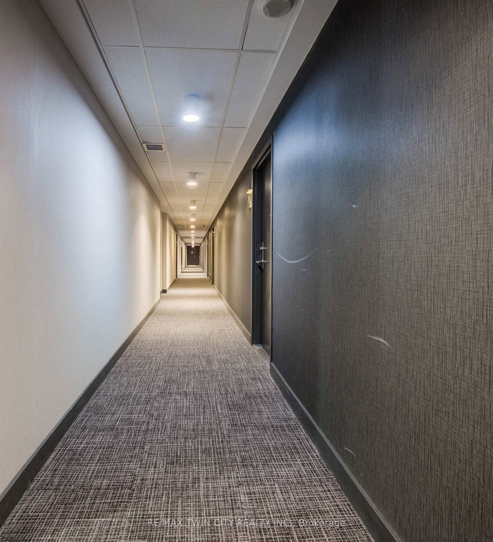 85 Duke Street W, Unit 112 - Photo 20