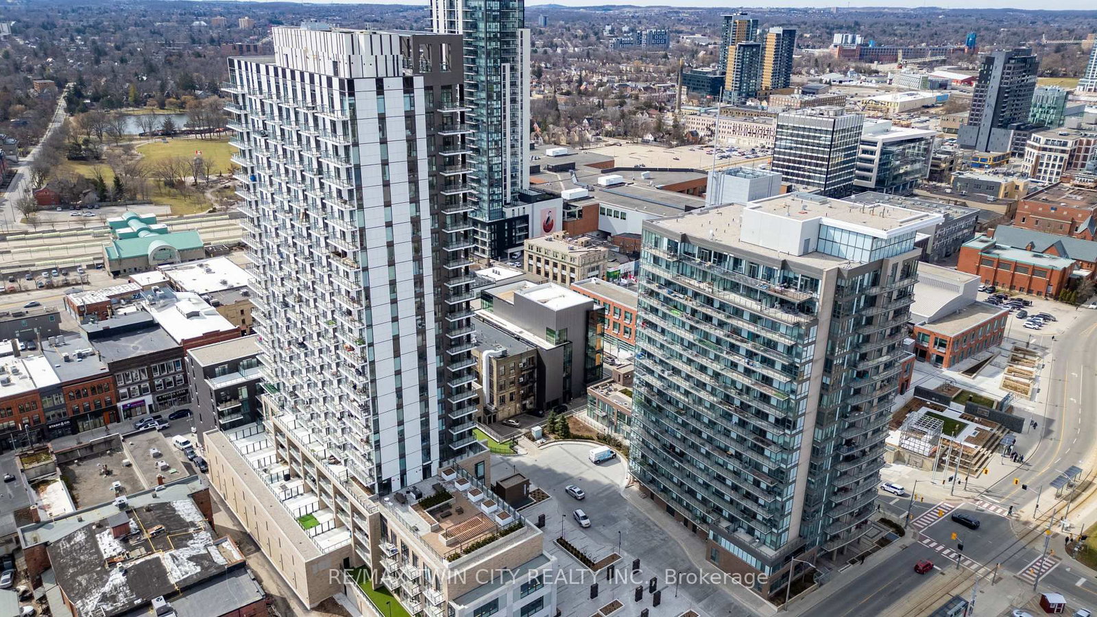 85 Duke Street W, Unit 112 - Photo 31