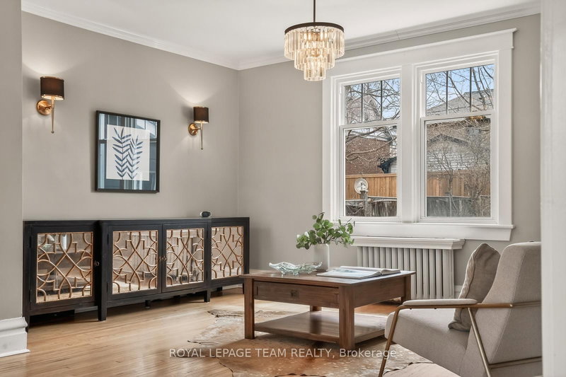 318 CLEMOW Ave, Ottawa, K1S 2B8 | Image 2