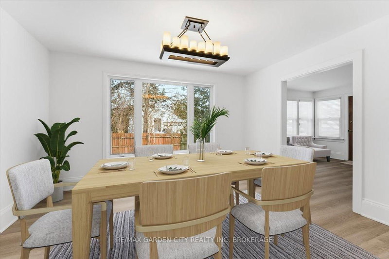 26 Chestnut St, Pelham, L3E 0K3 | Image 3