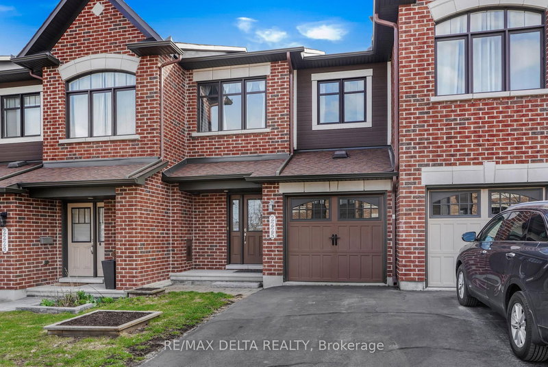 2225 Marble Cres, Clarence-Rockland, K4K 0G9 | Image 2