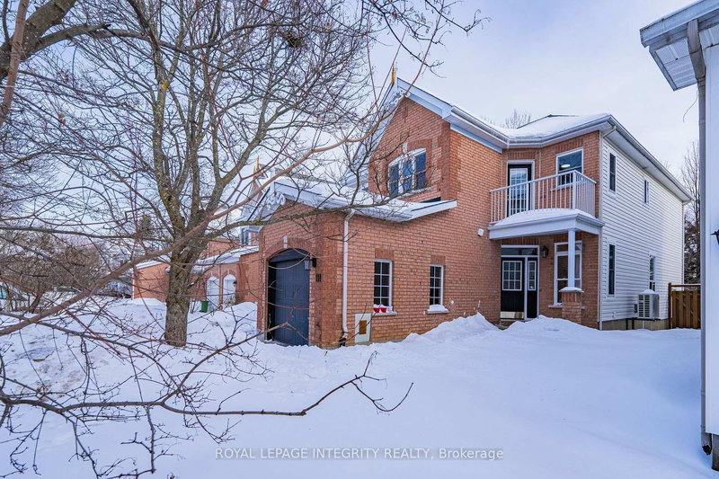 111 HEMLO Cres, Ottawa, K2T 1C9 | Image 3