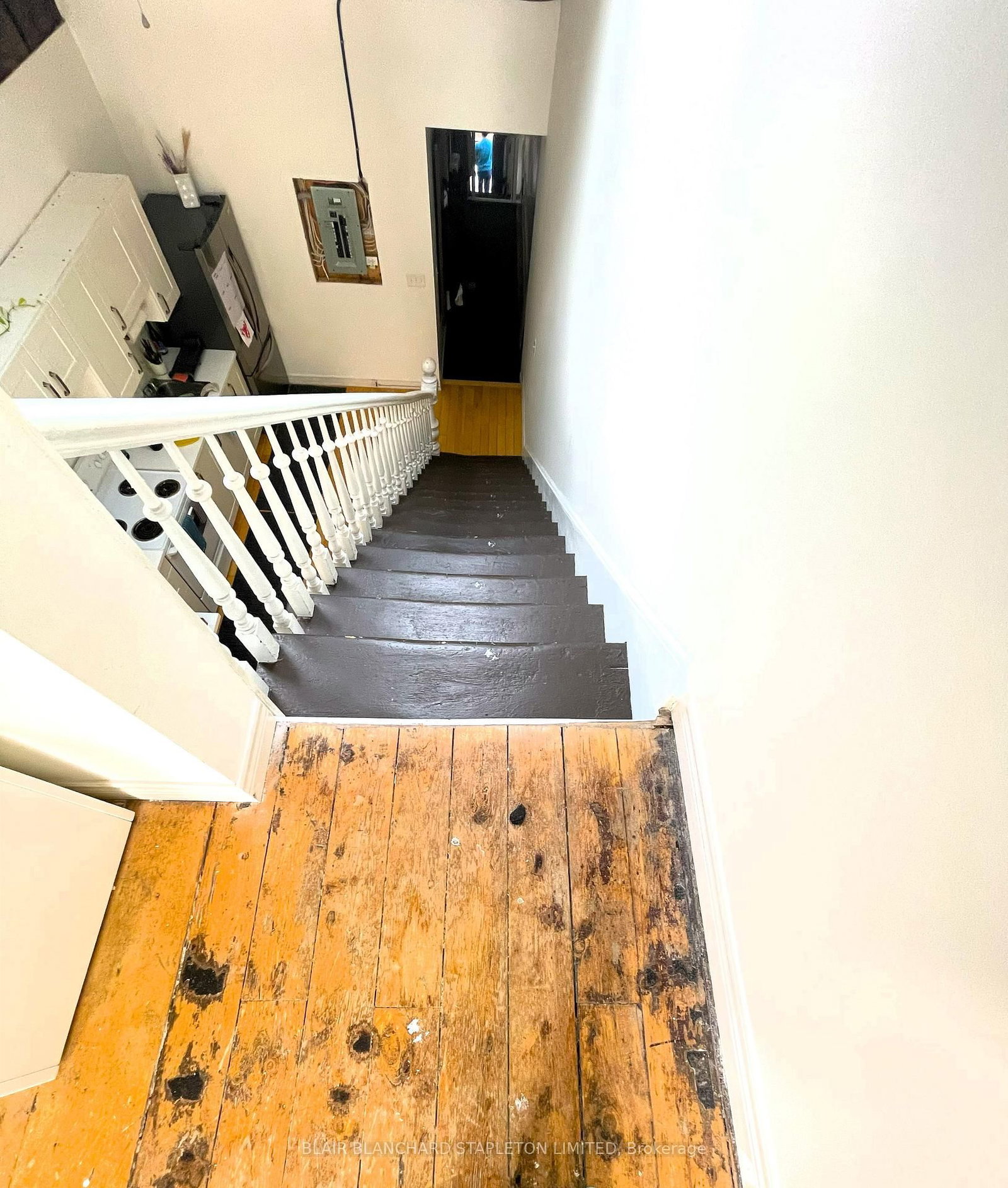 133 James Street N - Photo 15