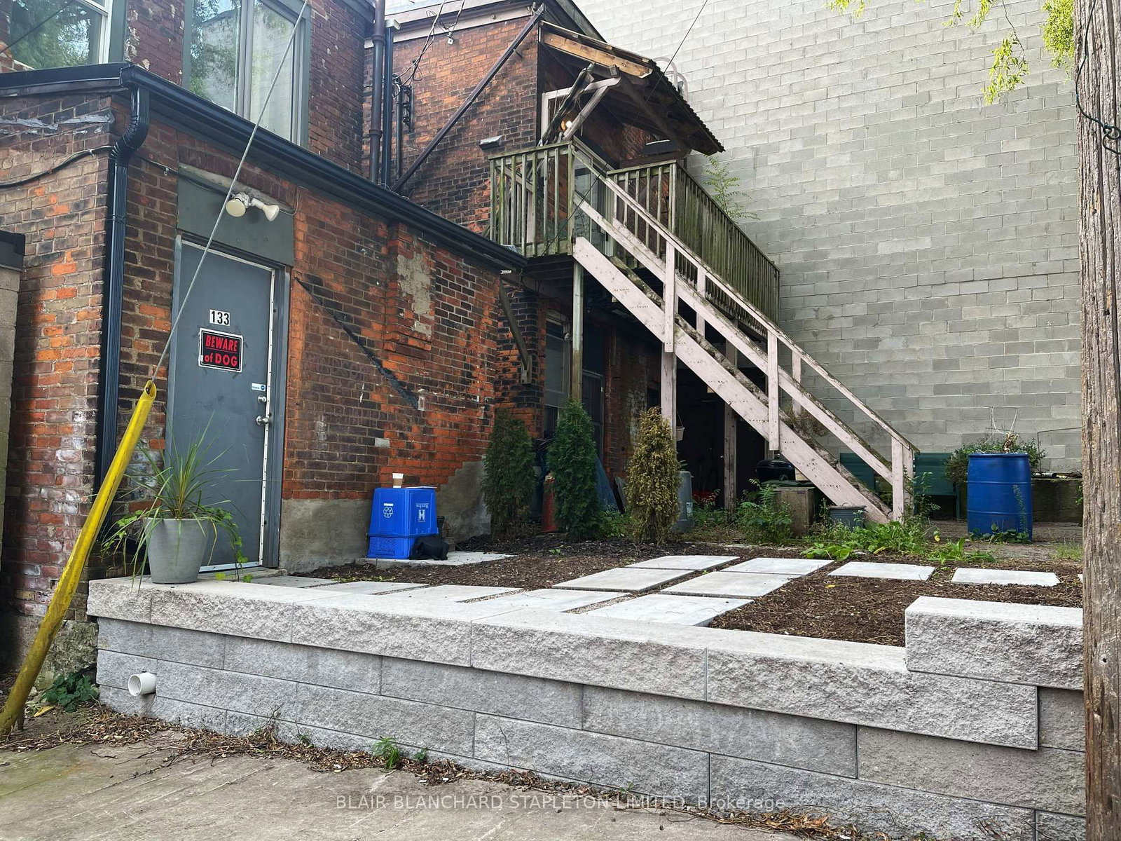 133 James Street N - Photo 34