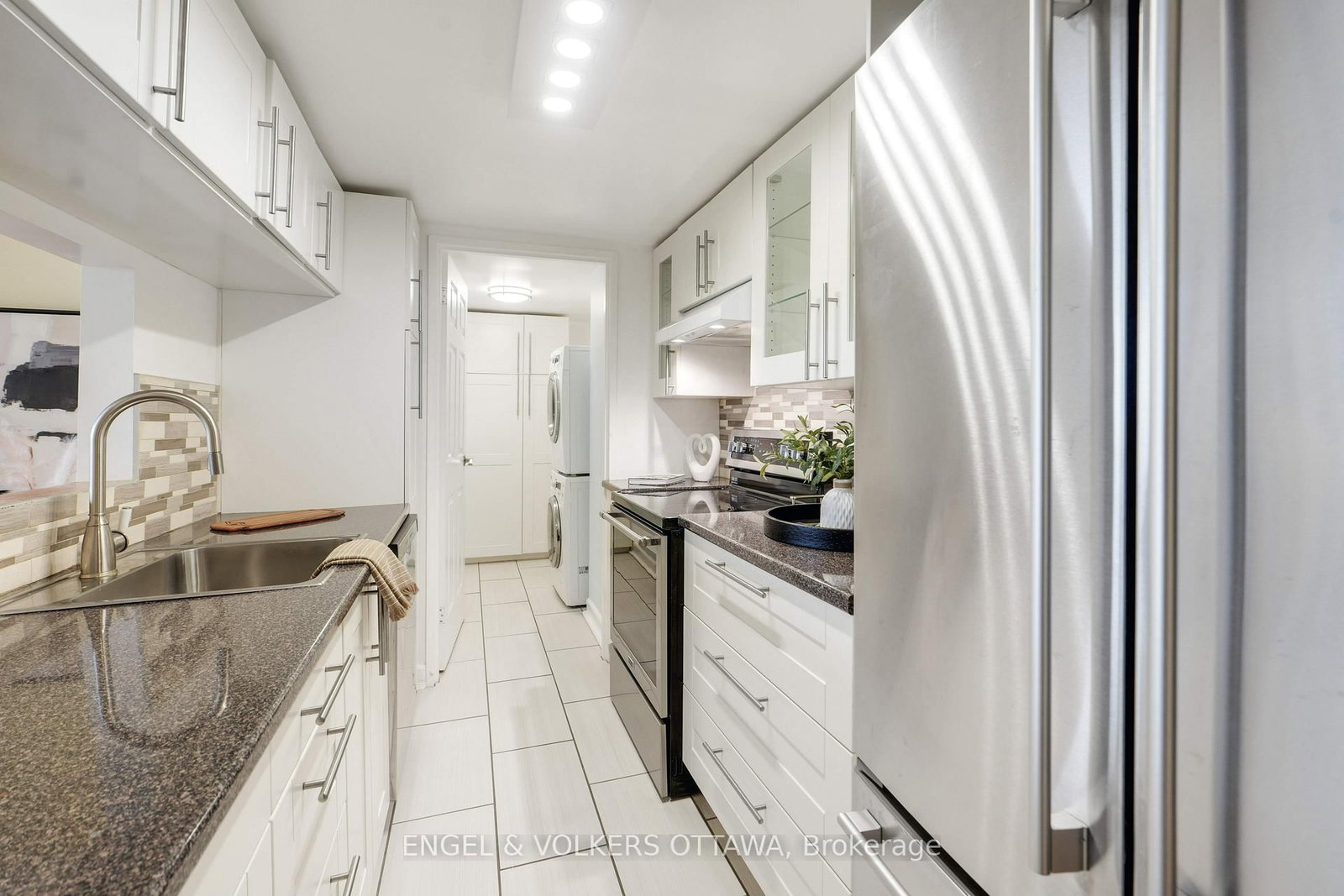 2019 Carling Avenue, Unit 505 - Photo 14