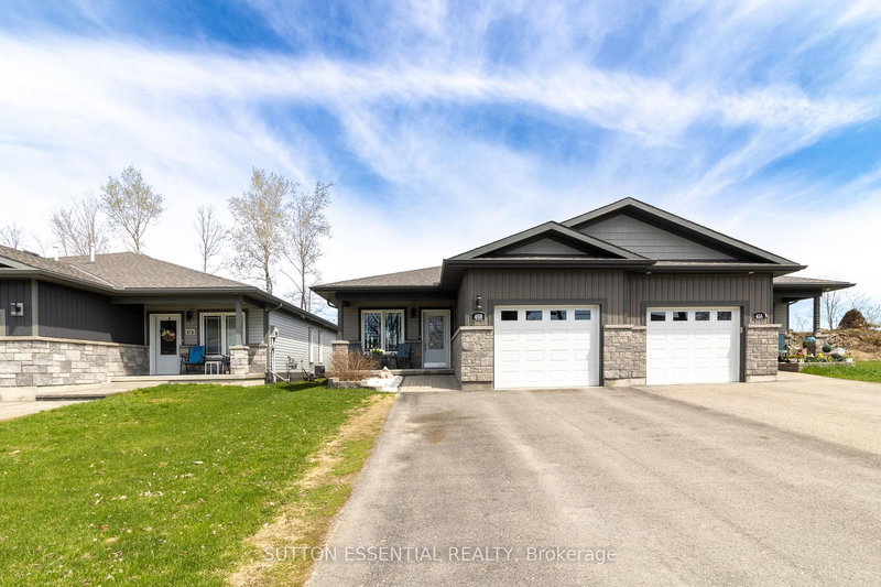 45B Centre St, Brockville, K6V 0C9 | Image 2