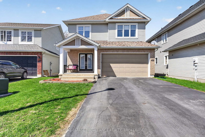 492 Cheryl Pl, Kingston, K7K 0B2 | Image 2