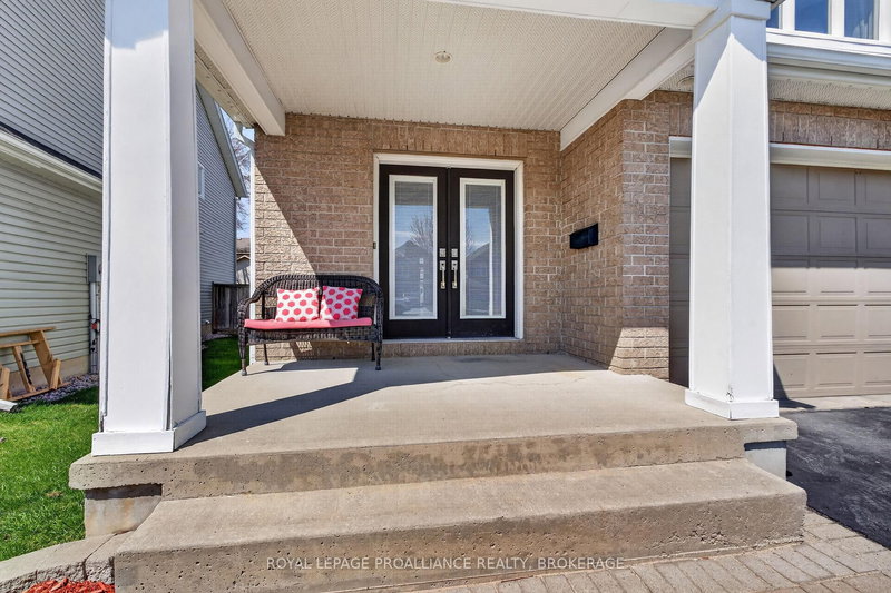492 Cheryl Pl, Kingston, K7K 0B2 | Image 3