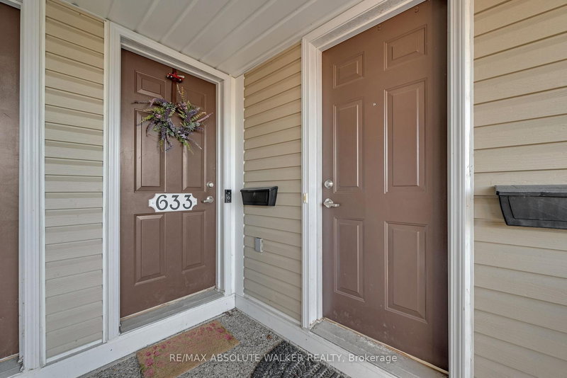 32 - 633 Lakeridge Dr, Ottawa, K4A 0H4 | Image 2