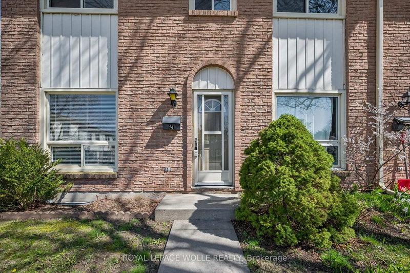 14 - 165 Green Valley Dr, Kitchener, N2P 1K3 | Image 2
