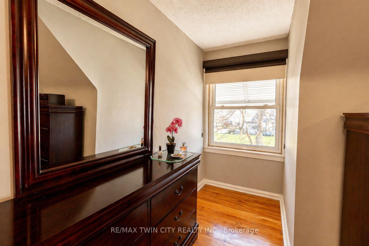 110 Lorne Crescent - Photo 17