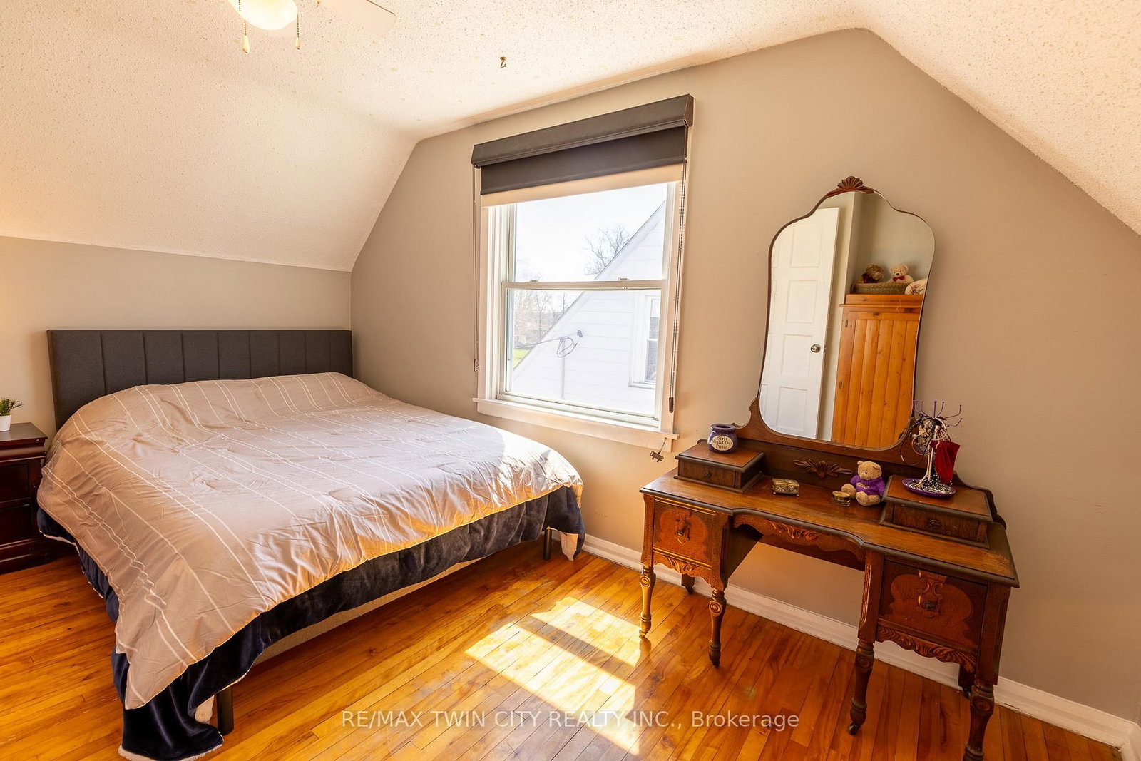 110 Lorne Crescent - Photo 18