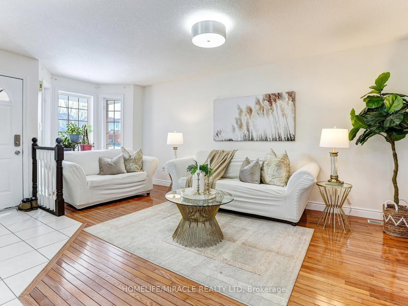 154 Deerpath Dr, Guelph, N1K 1W9 | Image 2