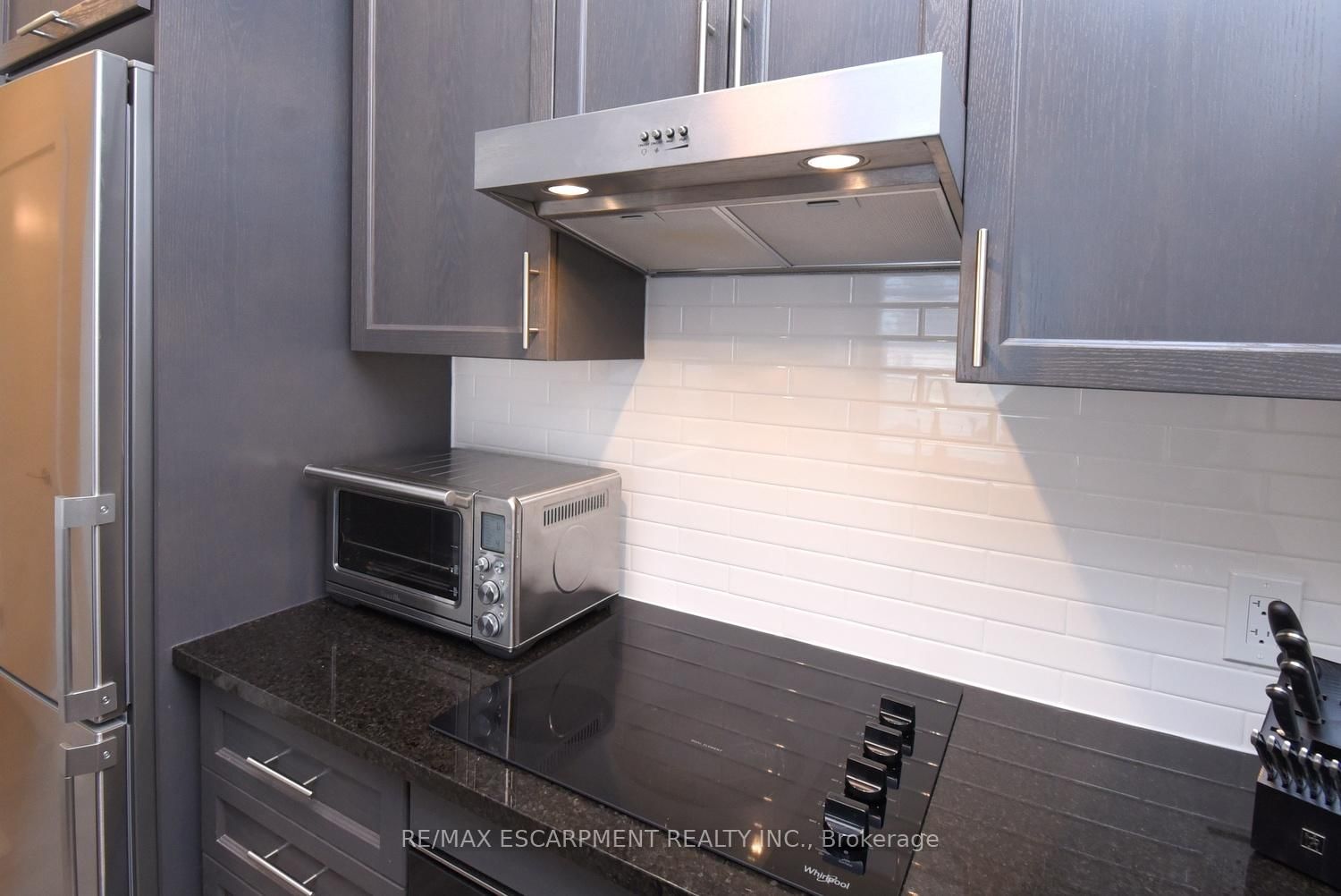 600 North Service Road, Unit 209 - Photo 11