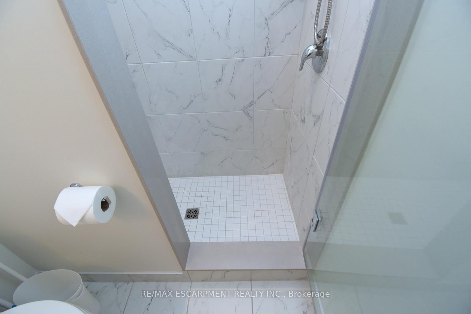 600 North Service Road, Unit 209 - Photo 24