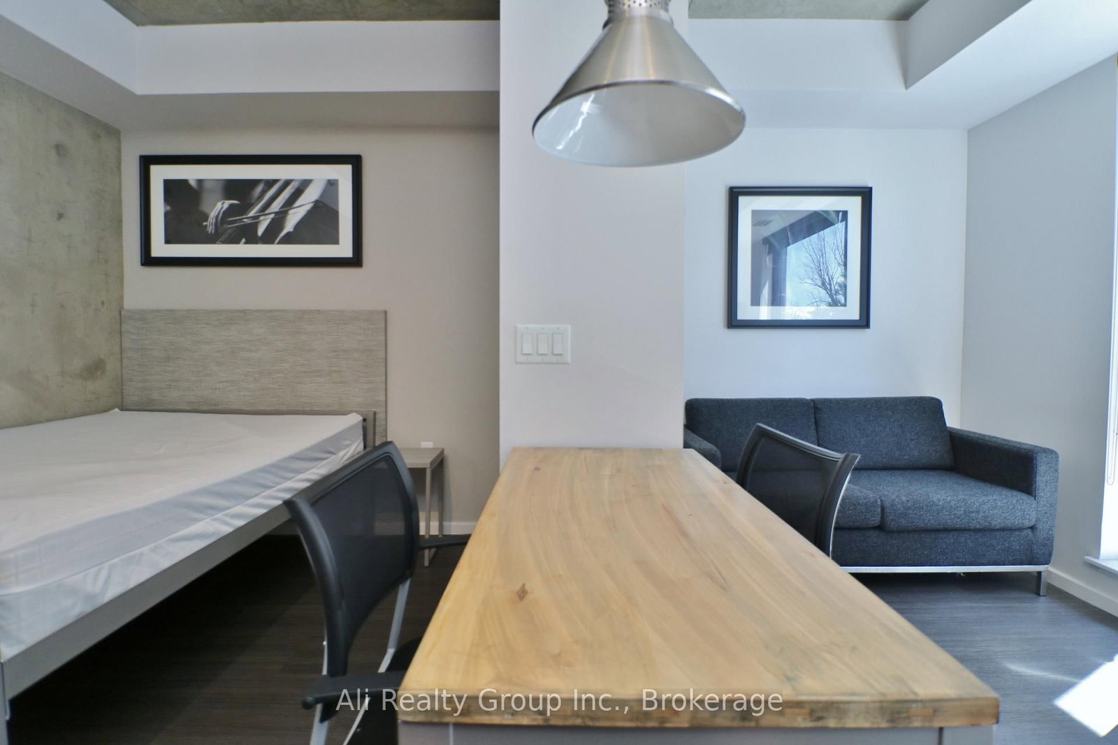 105 Champagne Avenue S, Unit 2701 - Photo 7