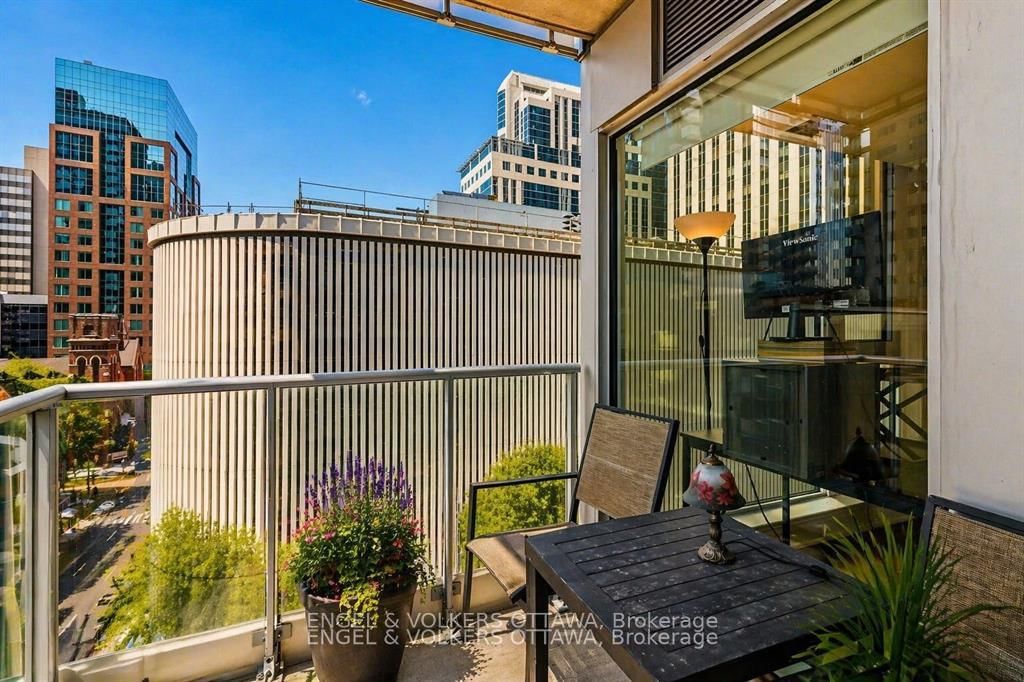 179 Metcalfe Street, Unit 701 - Photo 14