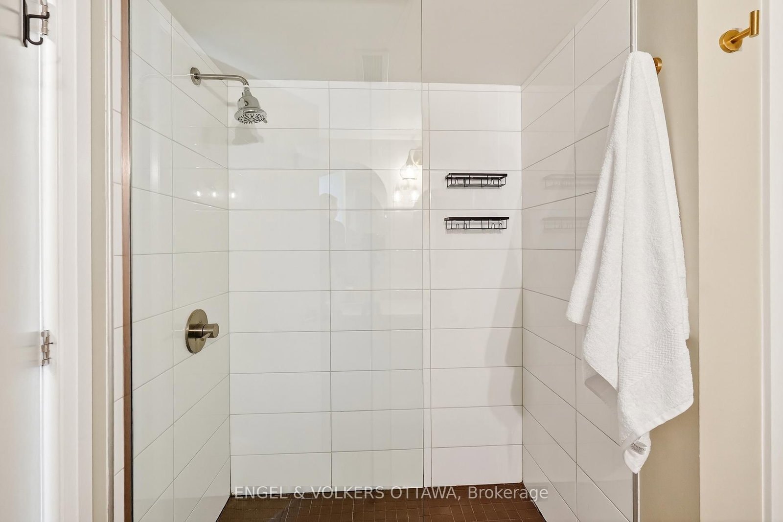 1035 Bank Street, Unit 406 - Photo 13