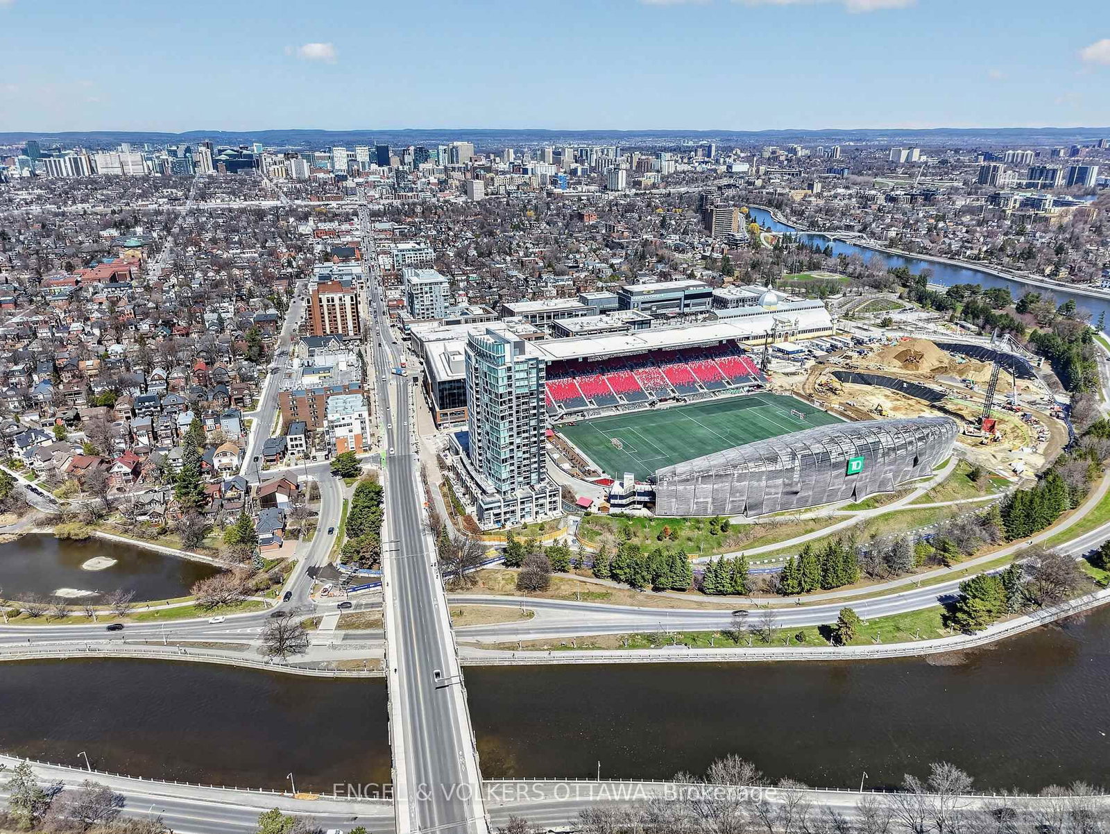 1035 Bank Street, Unit 406 - Photo 32