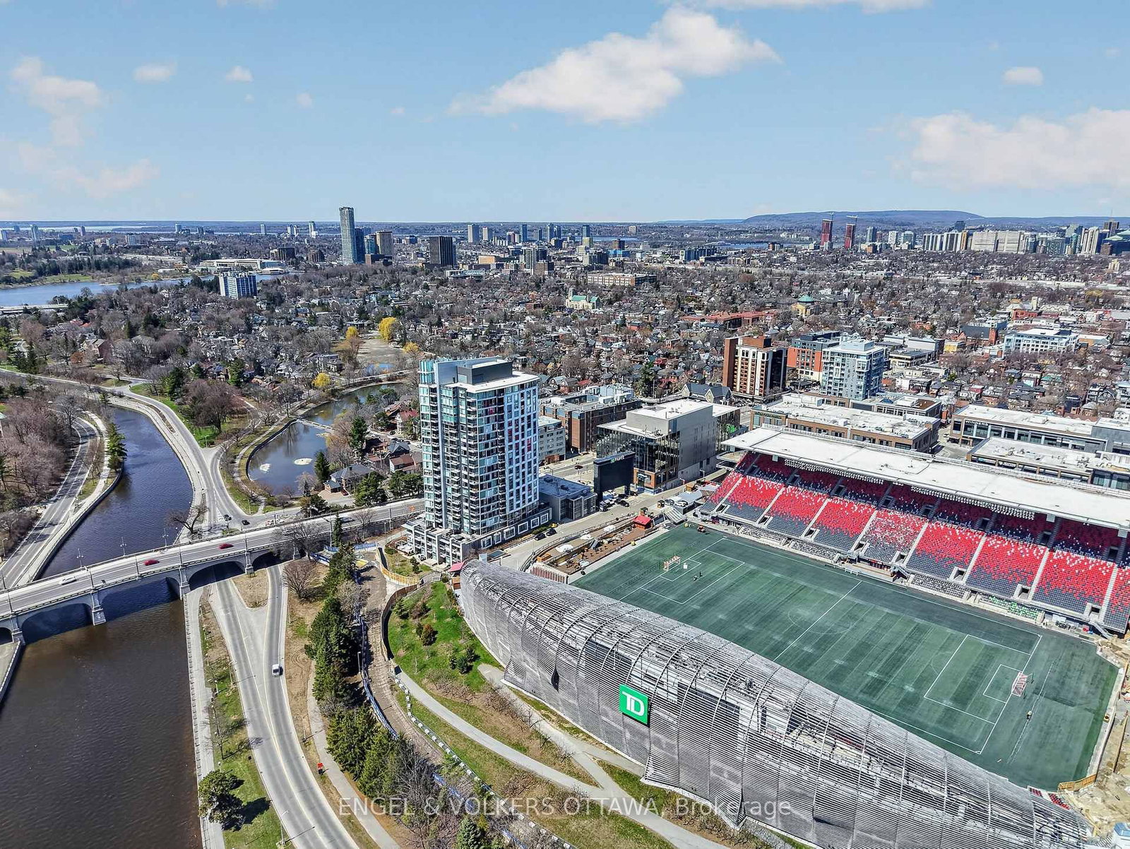 1035 Bank Street, Unit 406 - Photo 36