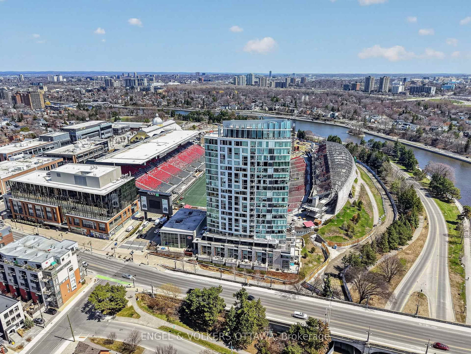 1035 Bank Street, Unit 406 - Photo 37