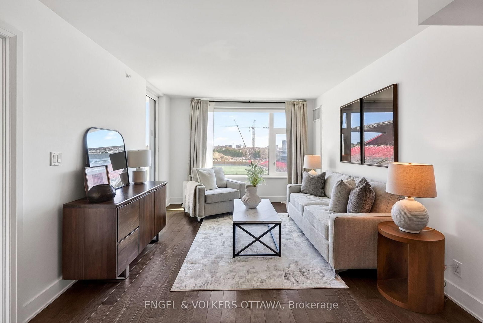 1035 Bank Street, Unit 406 - Photo 4