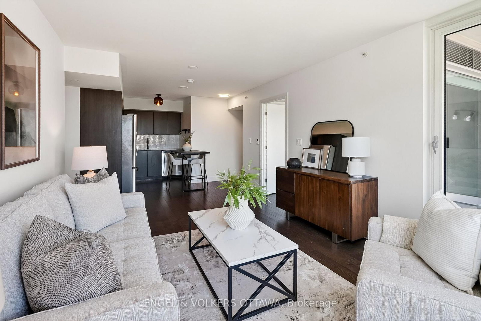 1035 Bank Street, Unit 406 - Photo 8