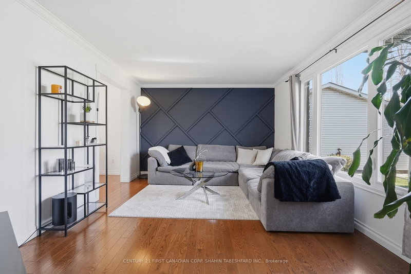 45 Cottonwood Cres, London North, N6G 2Y7 | Image 3