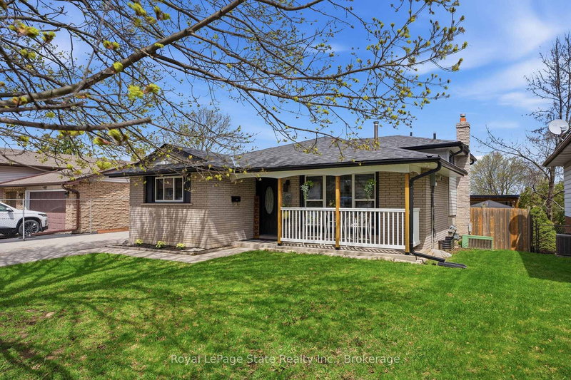 46 Glenvale Dr, Hamilton, L9C 2X6 | Image 2