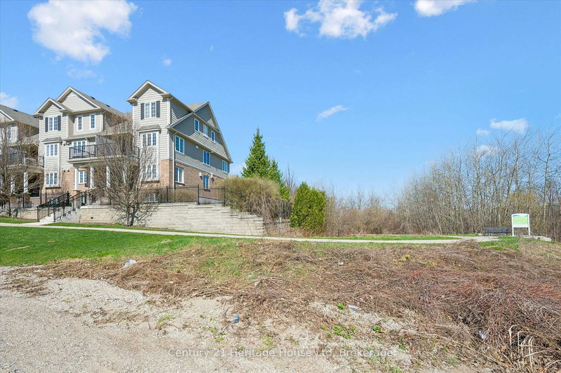 B - 656 Woodlawn Rd E, Guelph, N1E 0K4 | Image 3