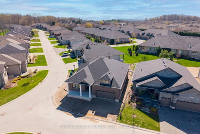 1558 Ed Ervasti Lane • London South, ON photo 2