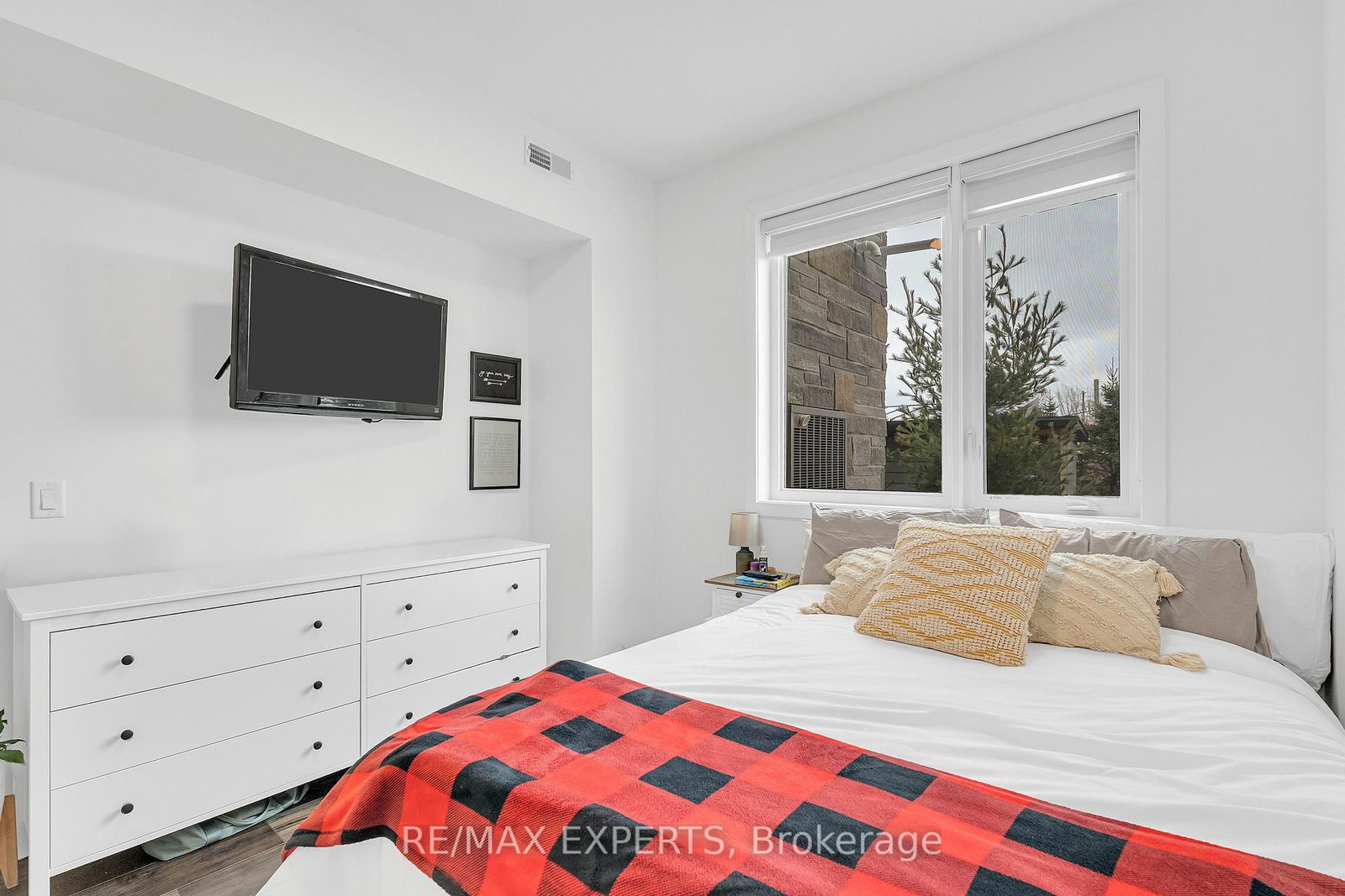 22 Beckwith Lane, Unit 101 - Photo 20