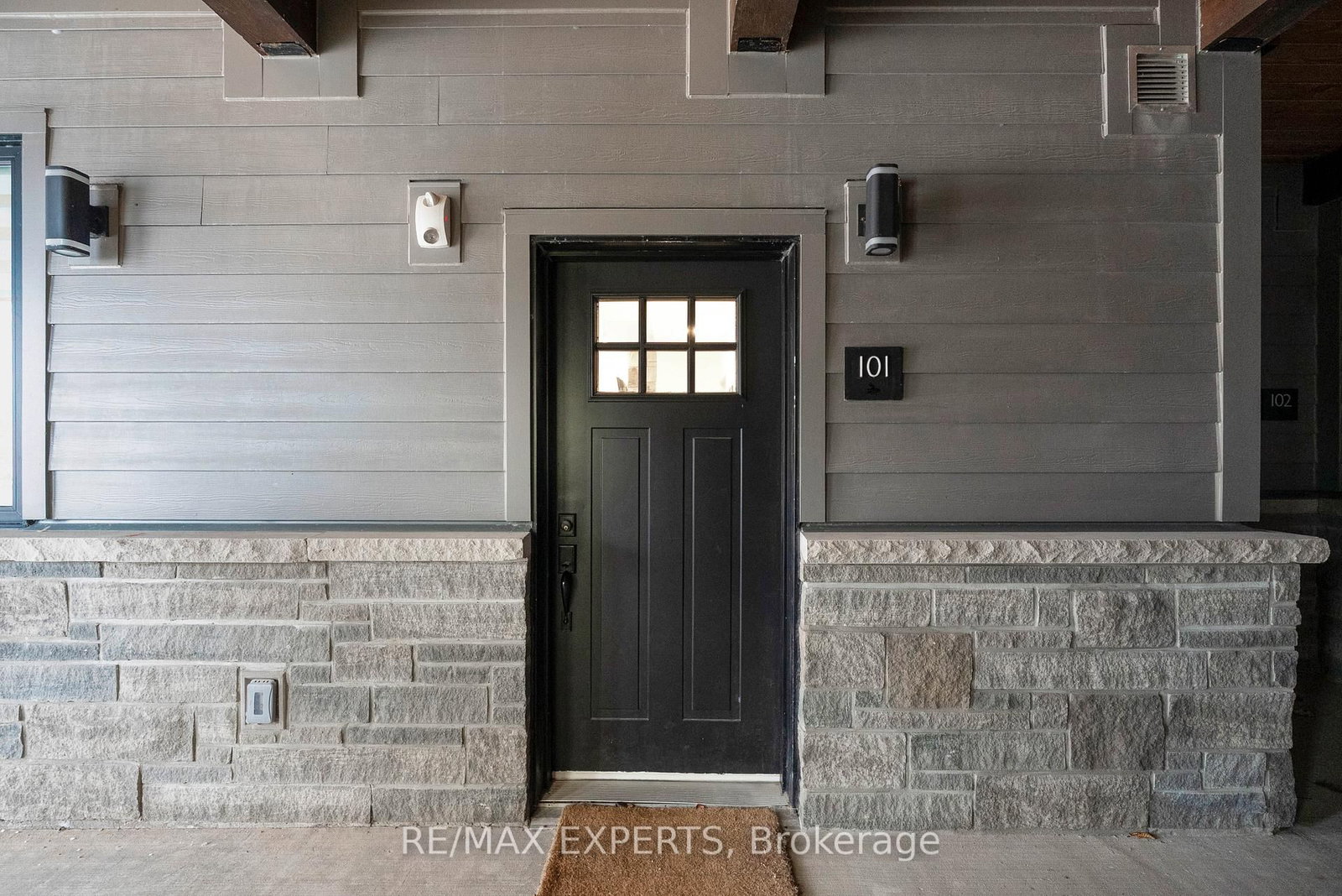 22 Beckwith Lane, Unit 101 - Photo 8