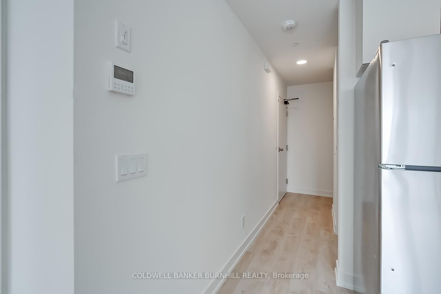16 Melbourne Avenue, Unit 311B - Photo 8