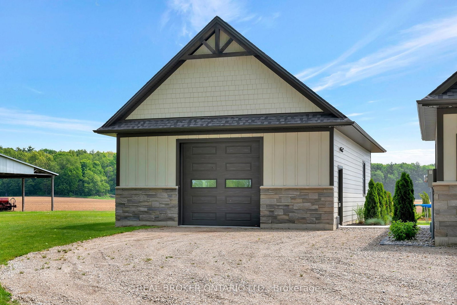 1250 1st Concession Road • Norfolk, ON photo 4