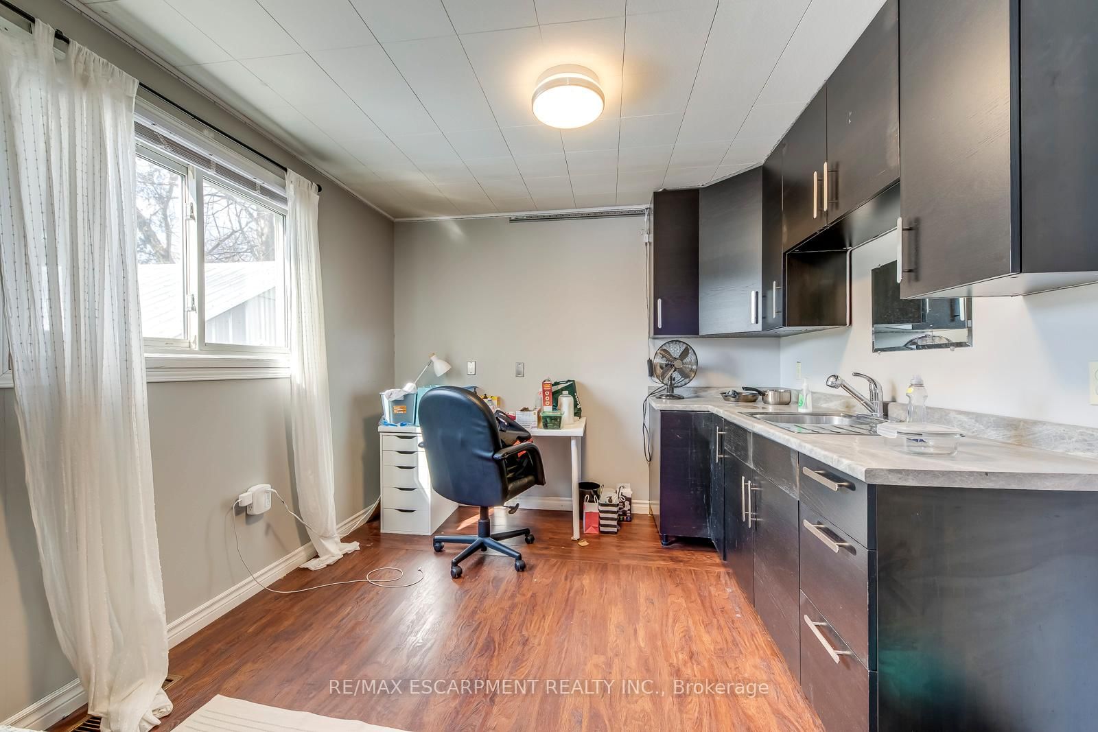 142 Ewen Road - Photo 18