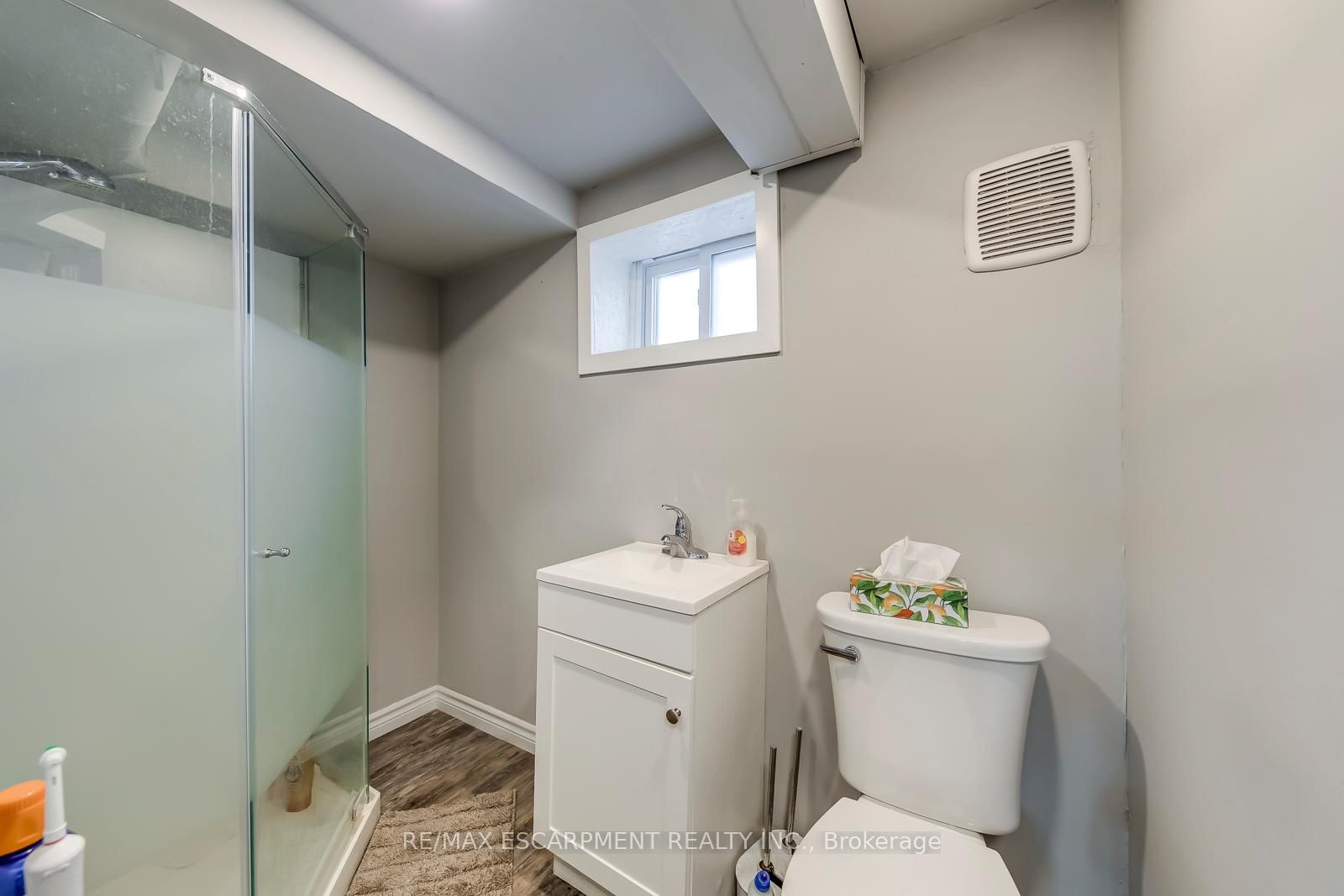 142 Ewen Road - Photo 36