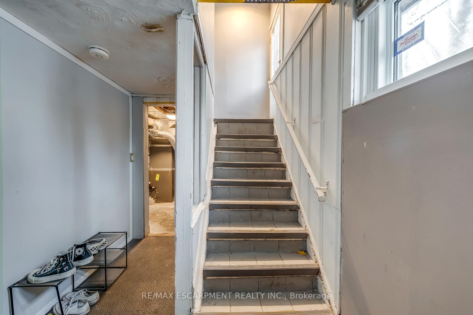 142 Ewen Road - Photo 38