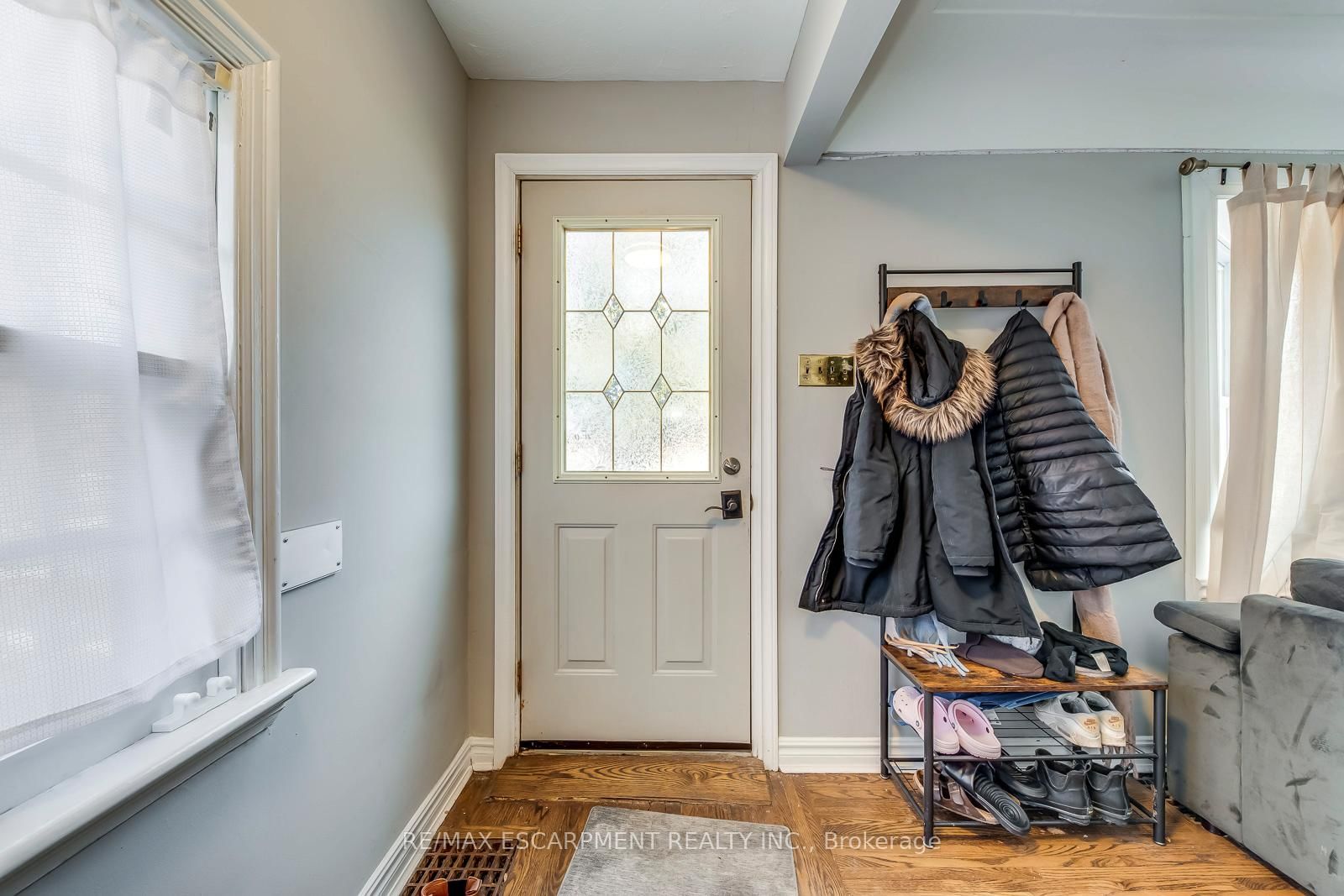 142 Ewen Road - Photo 8