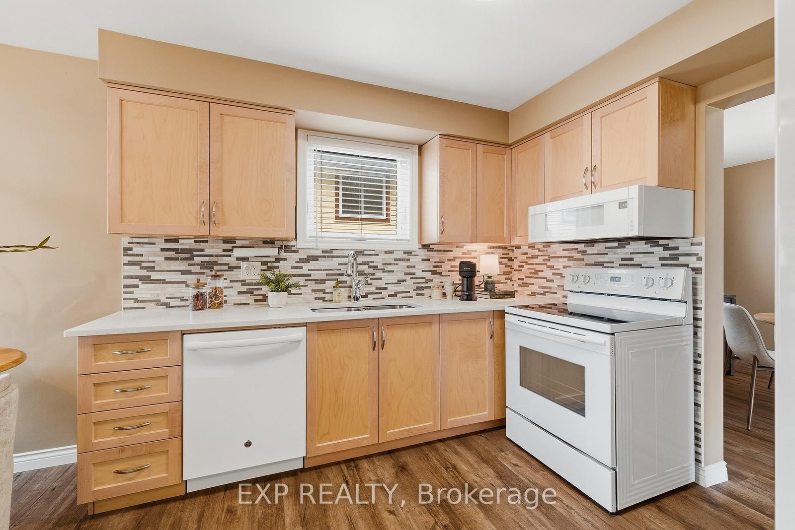 143 St Jerome Crescent - Photo 17