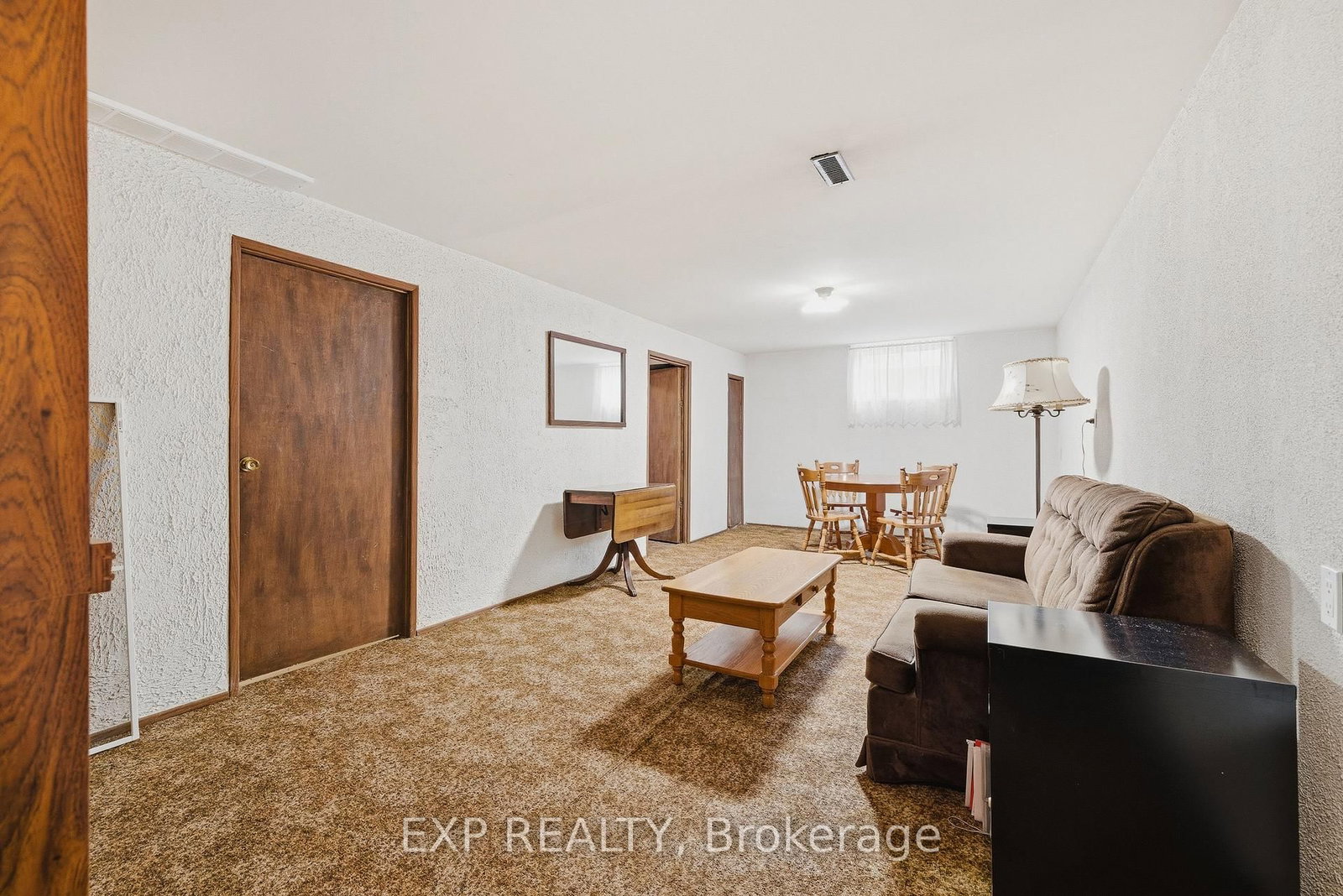 143 St Jerome Crescent - Photo 32